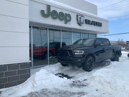 Barnabé de St-Jean Chrysler Dodge Jeep Ram